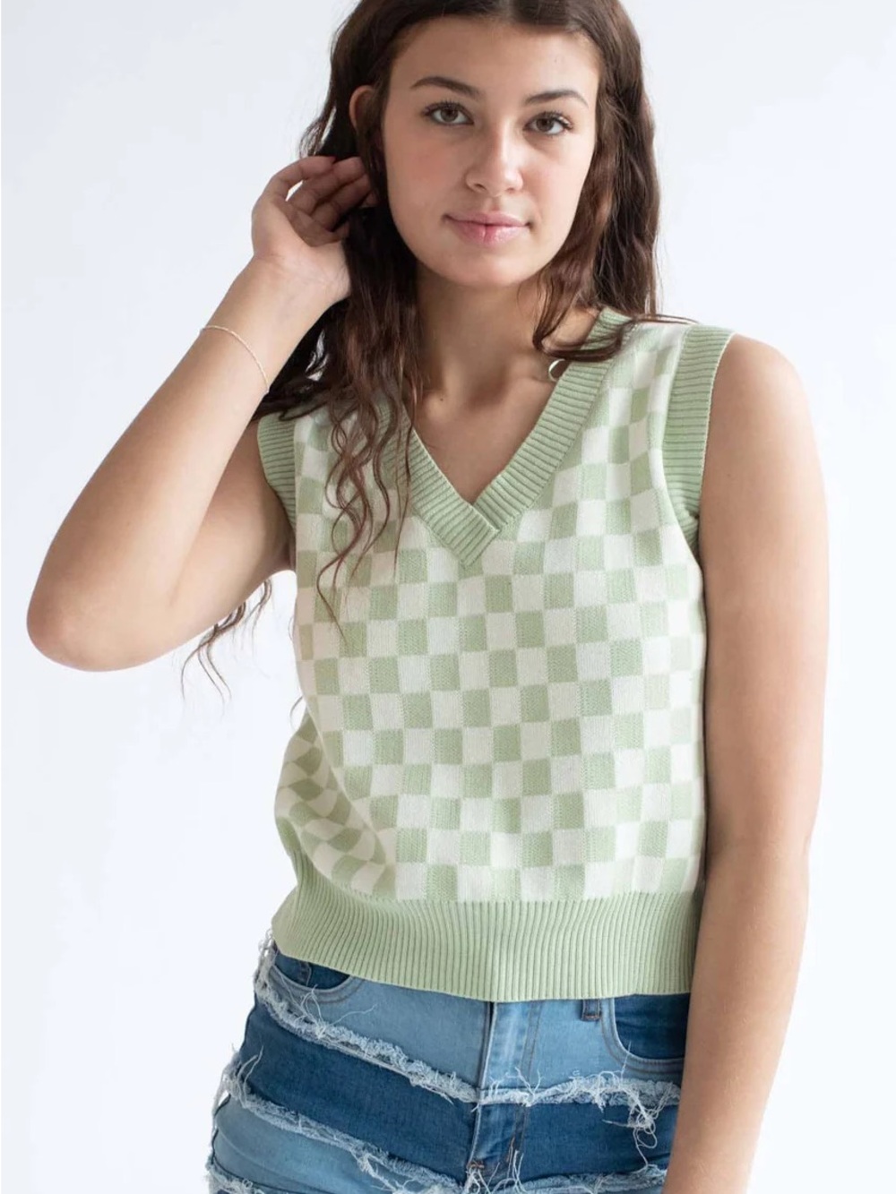 Love Tree Sleeveless Checkerboard V-Neck Sweater Vest - Sage & White